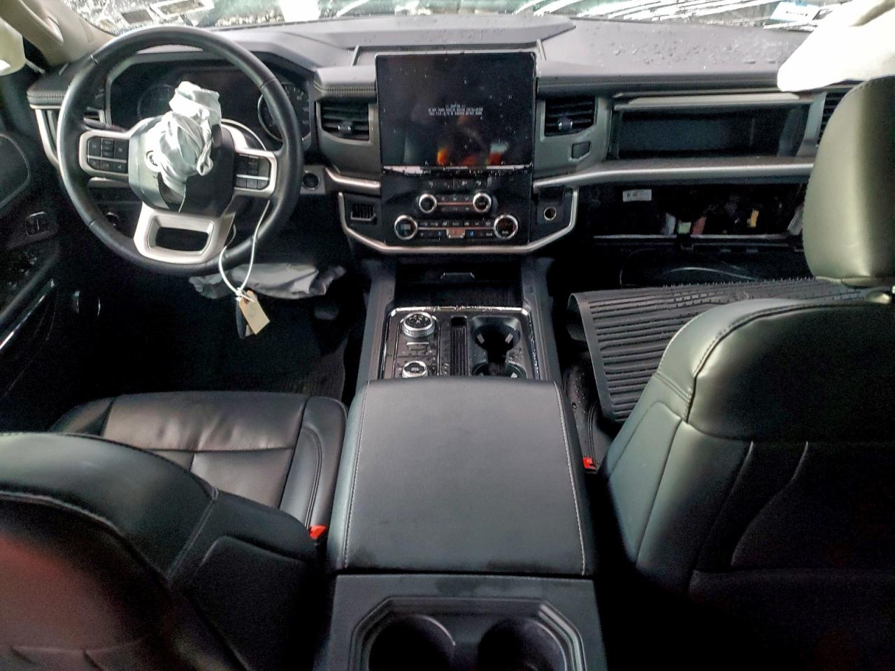 2024 FORD EXPEDITION MAX XLT photo 8