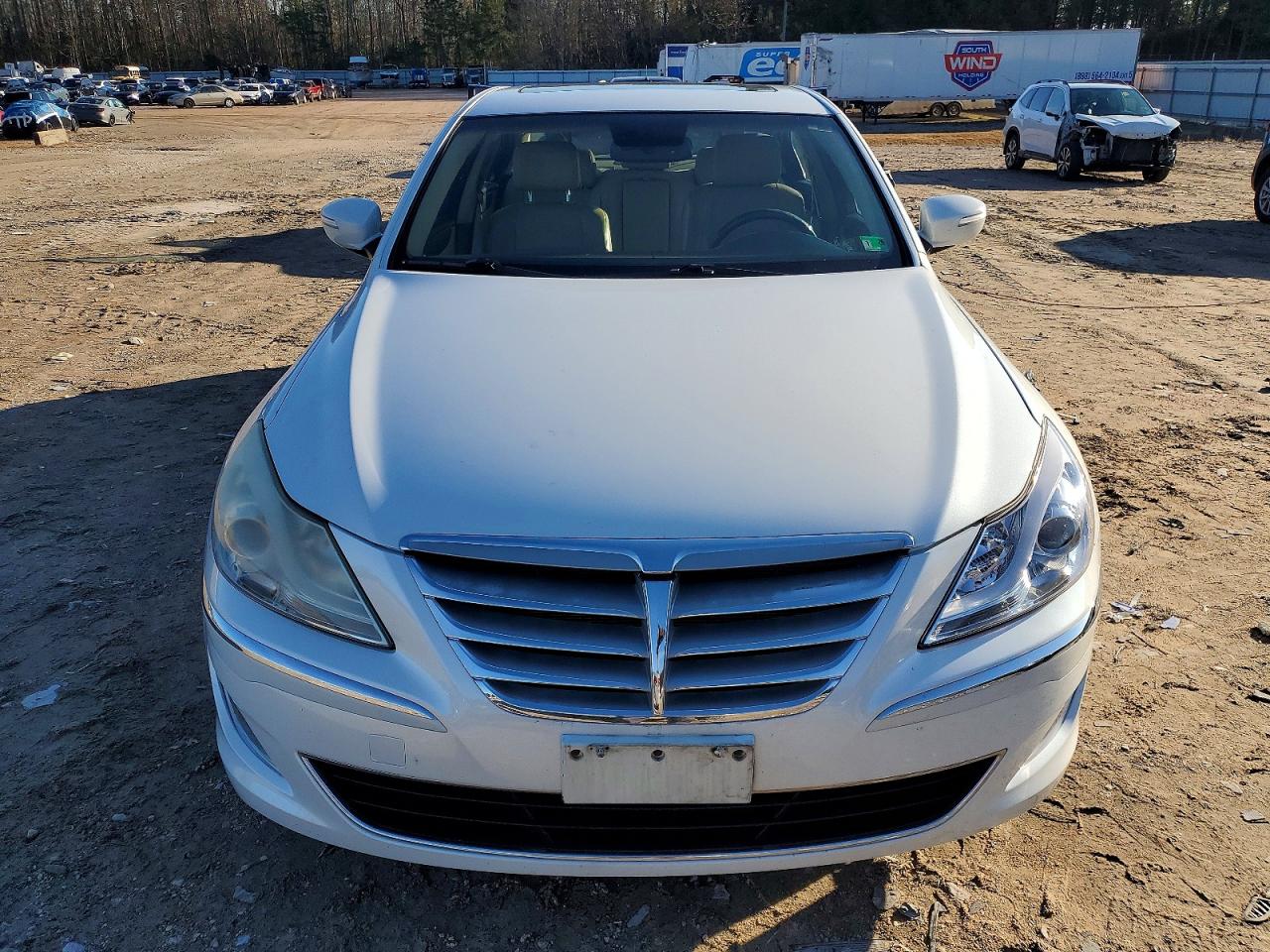 2013 HYUNDAI GENESIS 3.8L photo 13