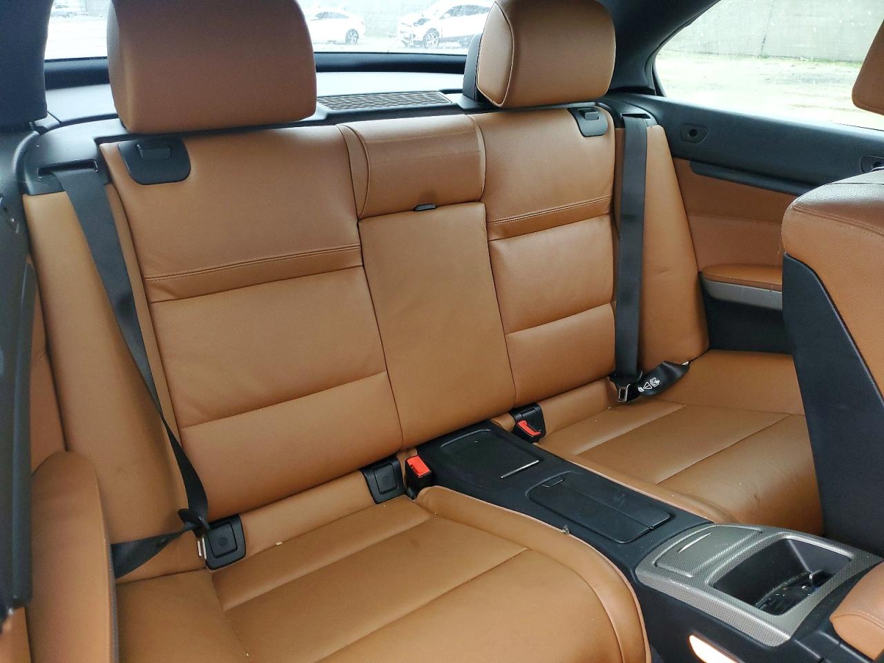 2011 BMW 335 IS photo 10