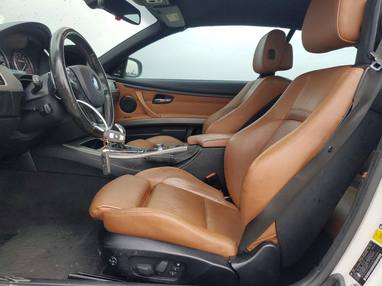 2011 BMW 335 IS photo 7