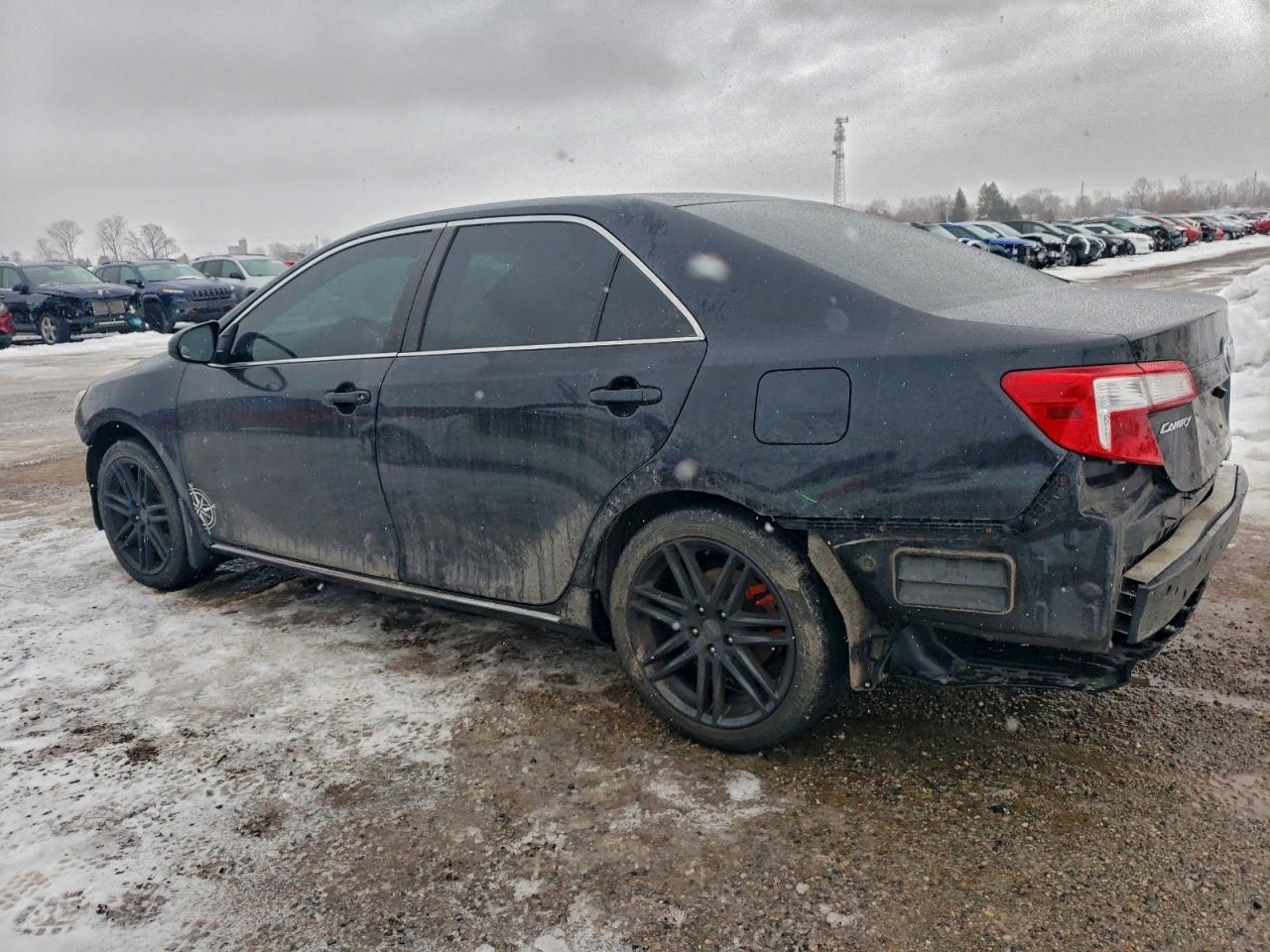 2012 TOYOTA CAMRY BASE photo 2