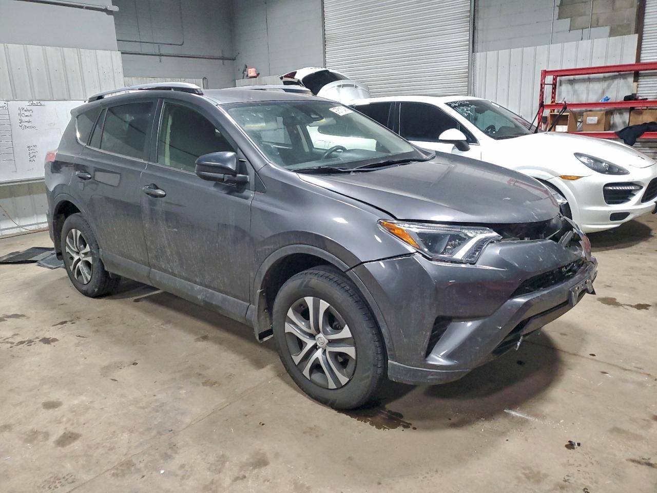 2017 TOYOTA RAV4 LE photo 10
