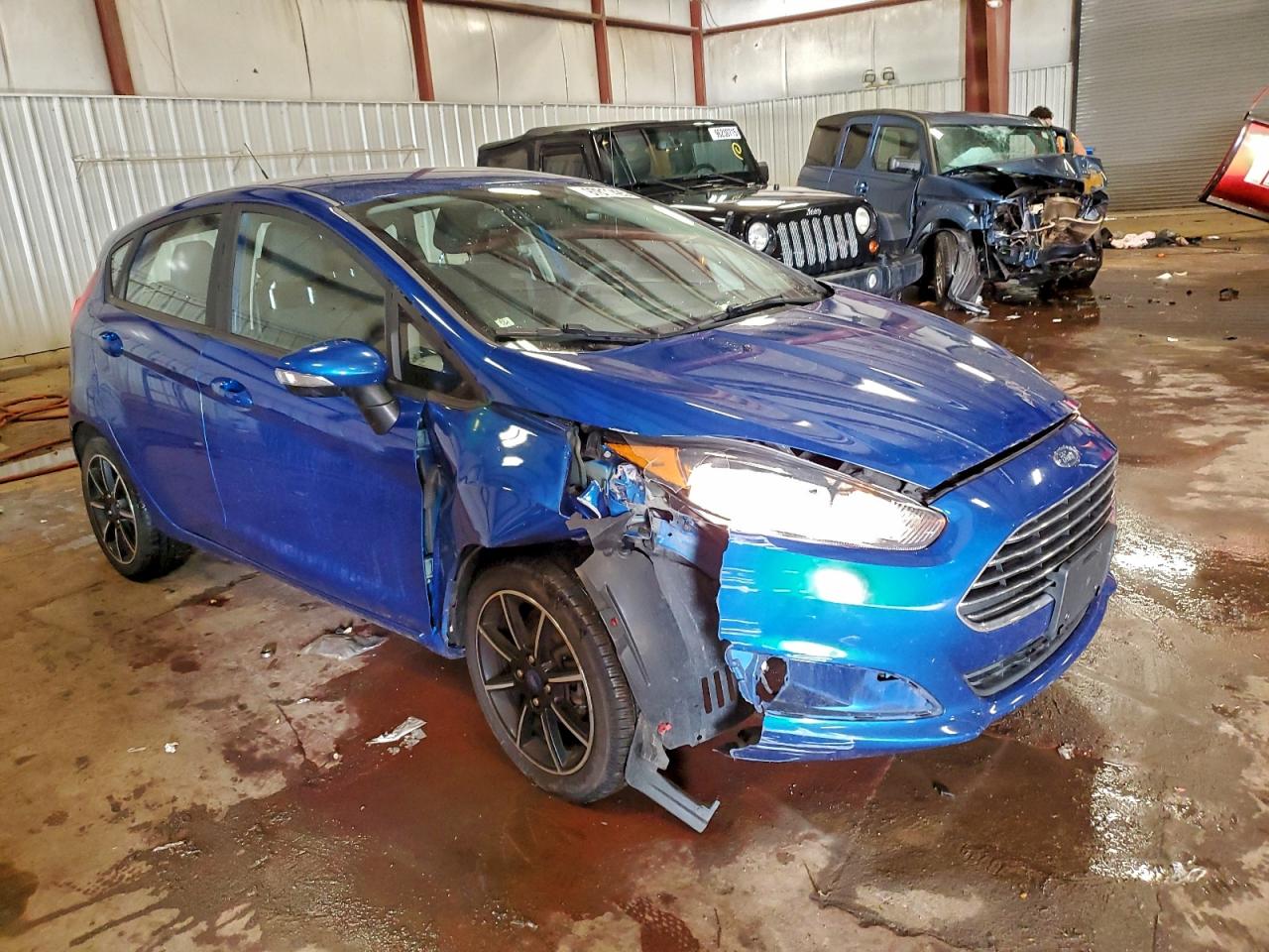 2019 FORD FIESTA SE photo 4