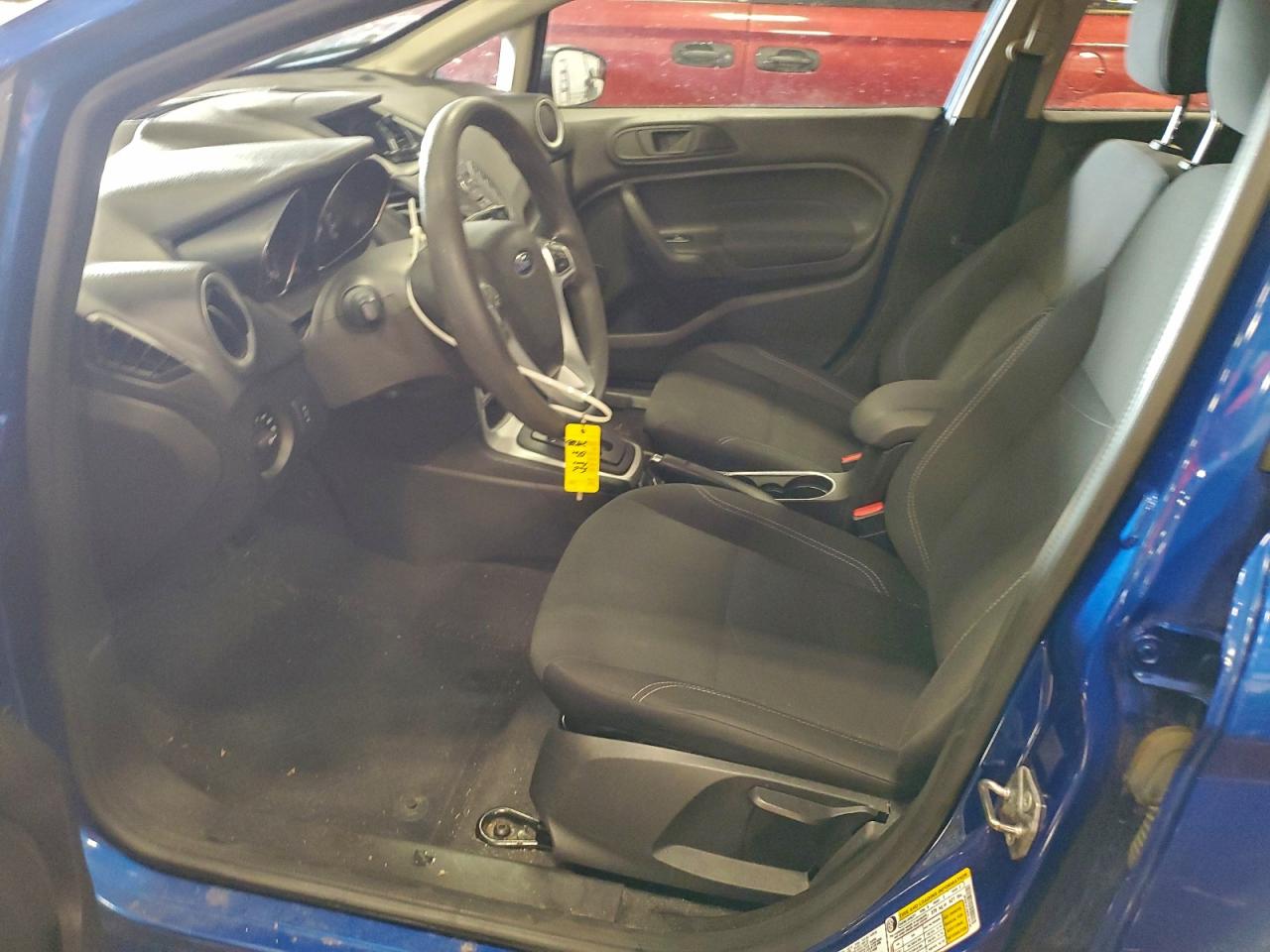 2019 FORD FIESTA SE photo 7