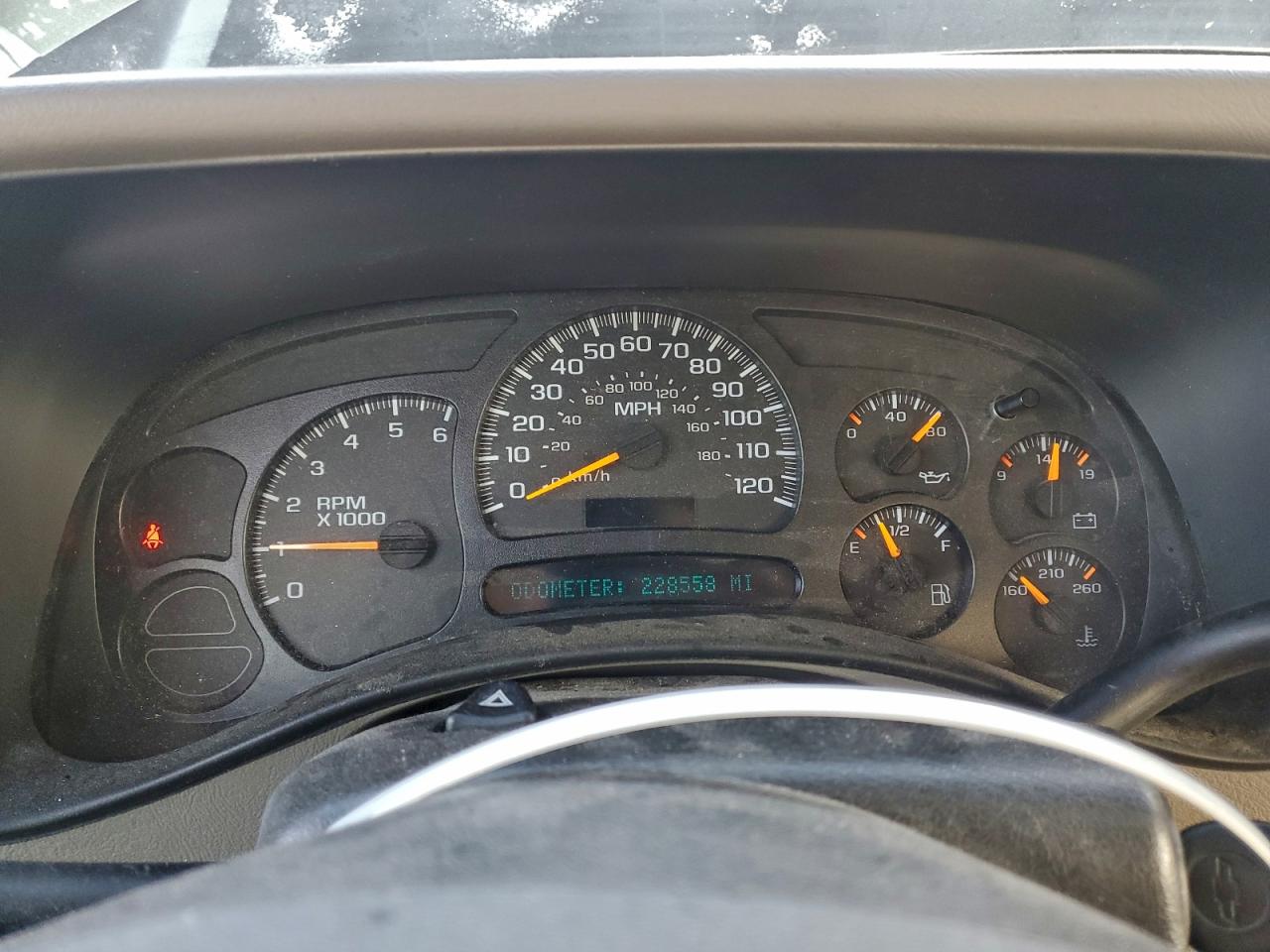 2005 CHEVROLET SILVERADO K1500 photo 9