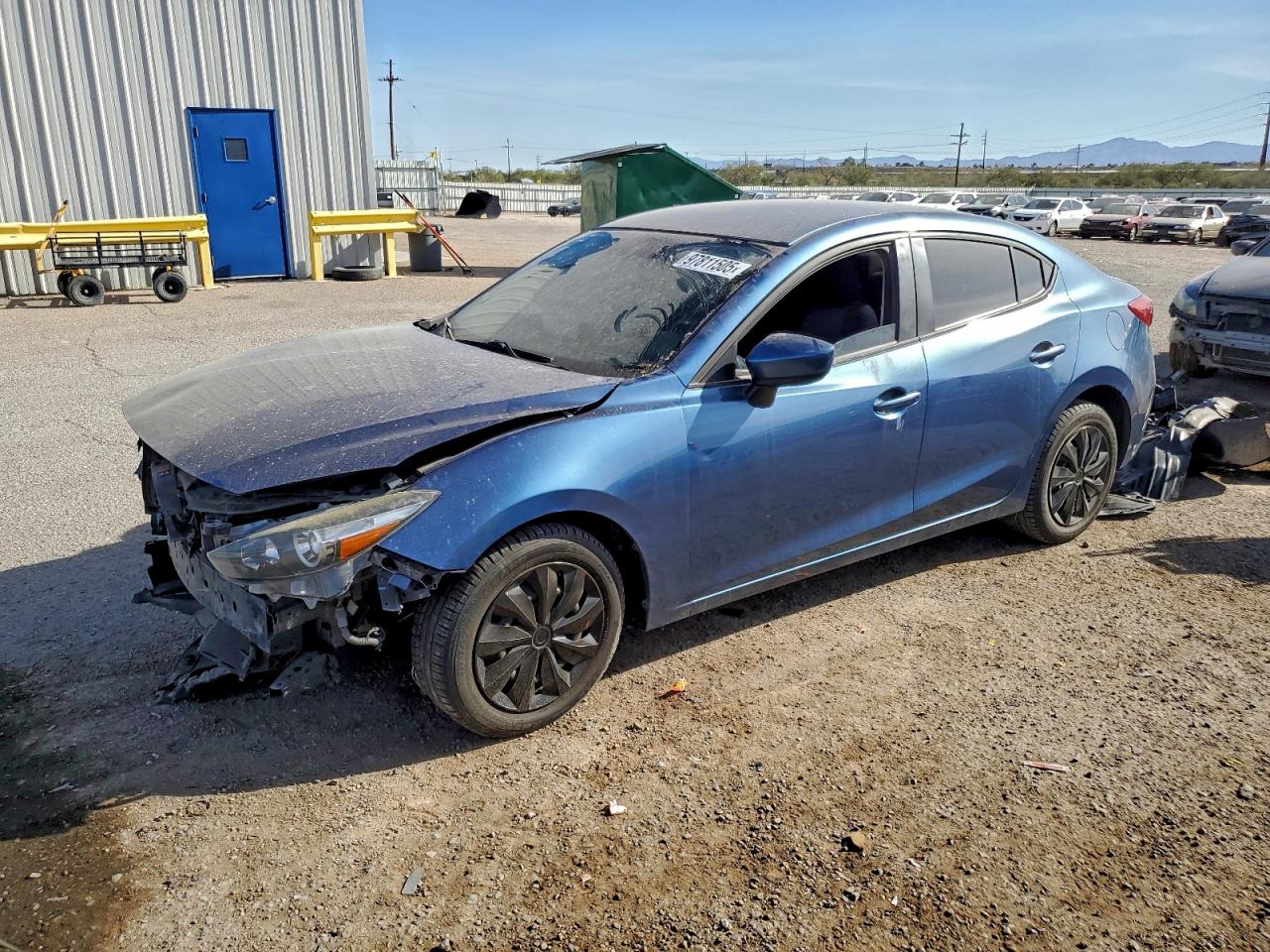 2017 MAZDA 3