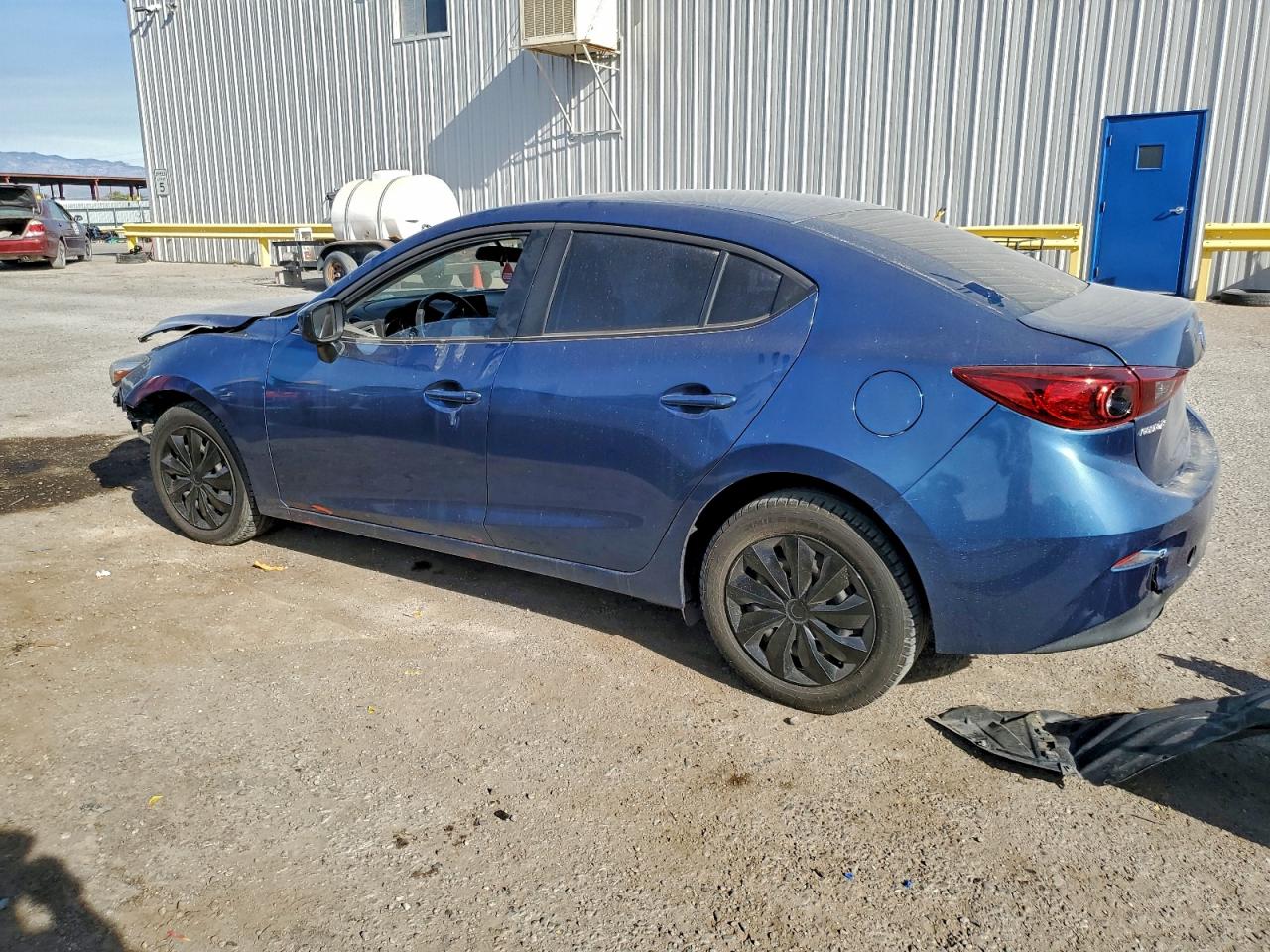 2017 MAZDA 3 SPORT photo 2