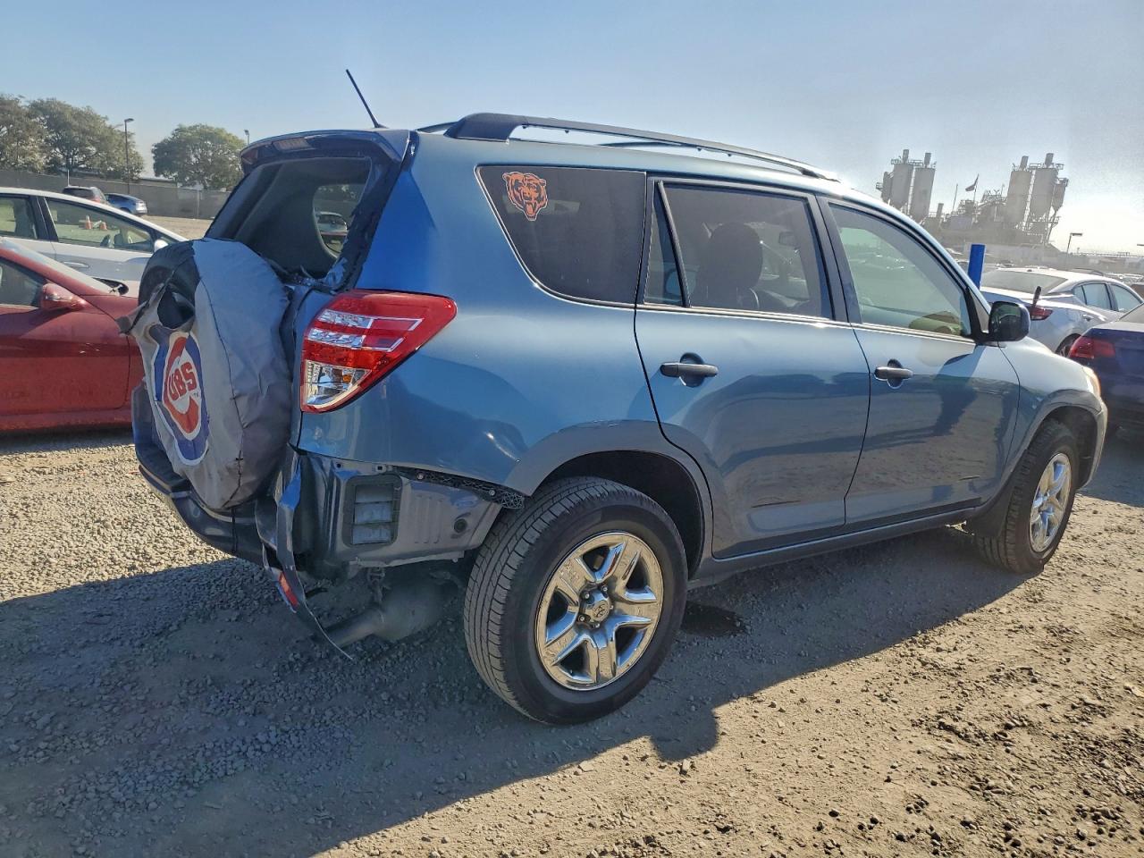 2012 TOYOTA RAV4 photo 3