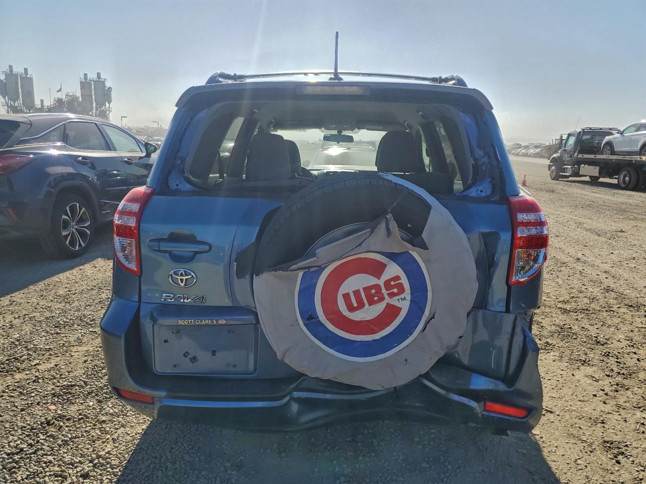 2012 TOYOTA RAV4 photo 6