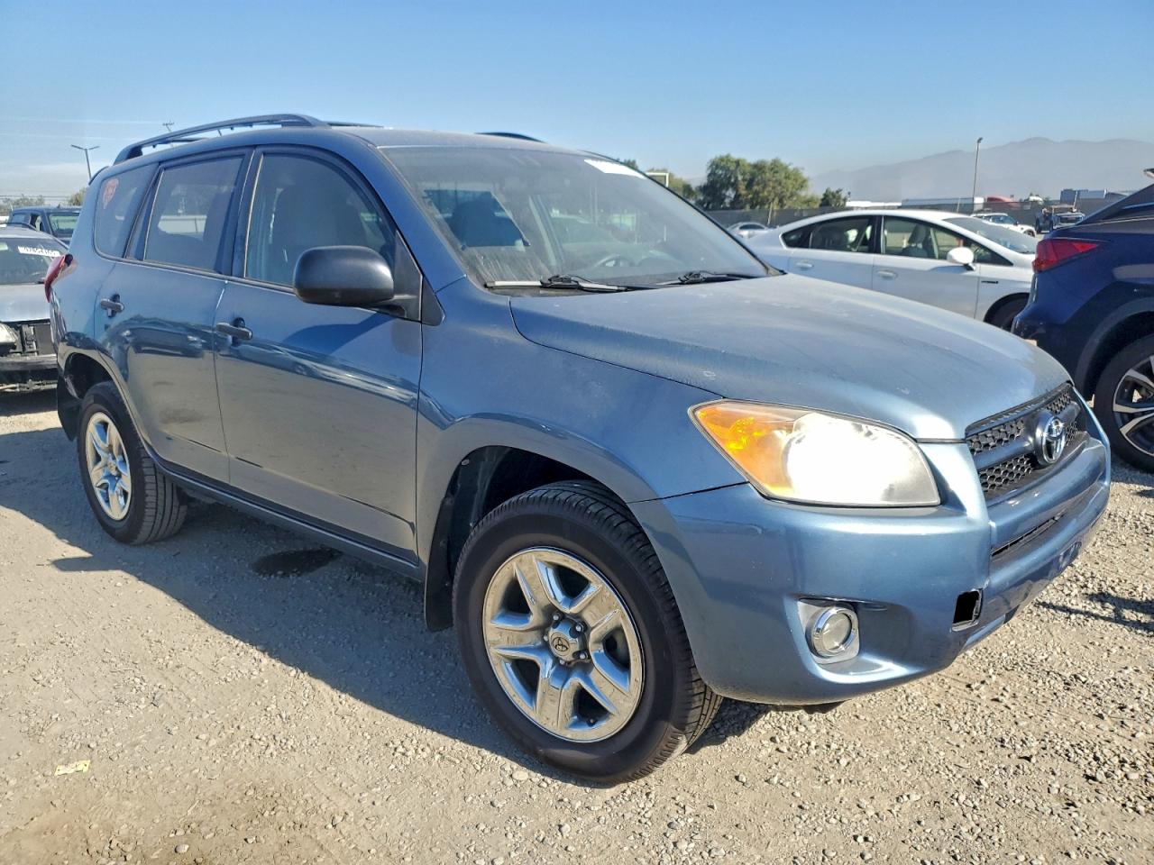 2012 TOYOTA RAV4 photo 4