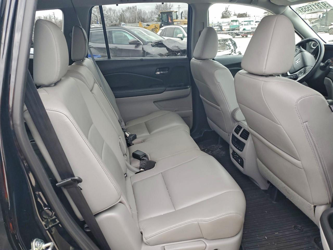 2016 HONDA PILOT EXL photo 11