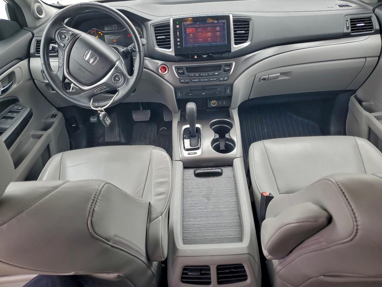 2016 HONDA PILOT EXL photo 8