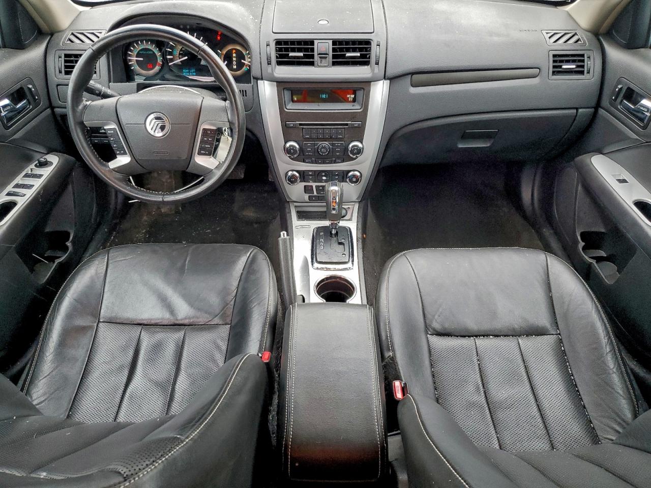 2010 MERCURY MILAN PREMIER photo 8