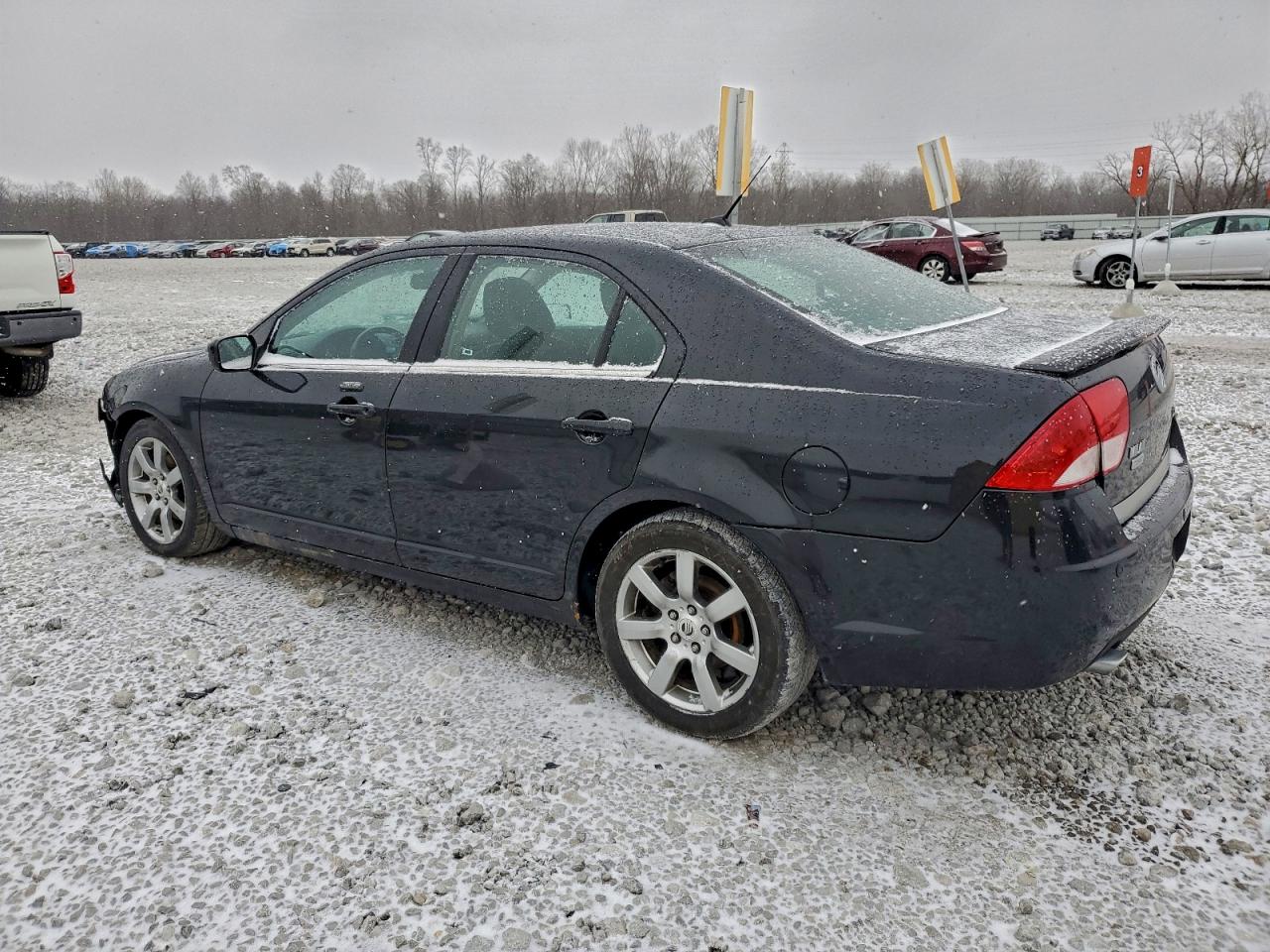 2010 MERCURY MILAN PREMIER photo 2