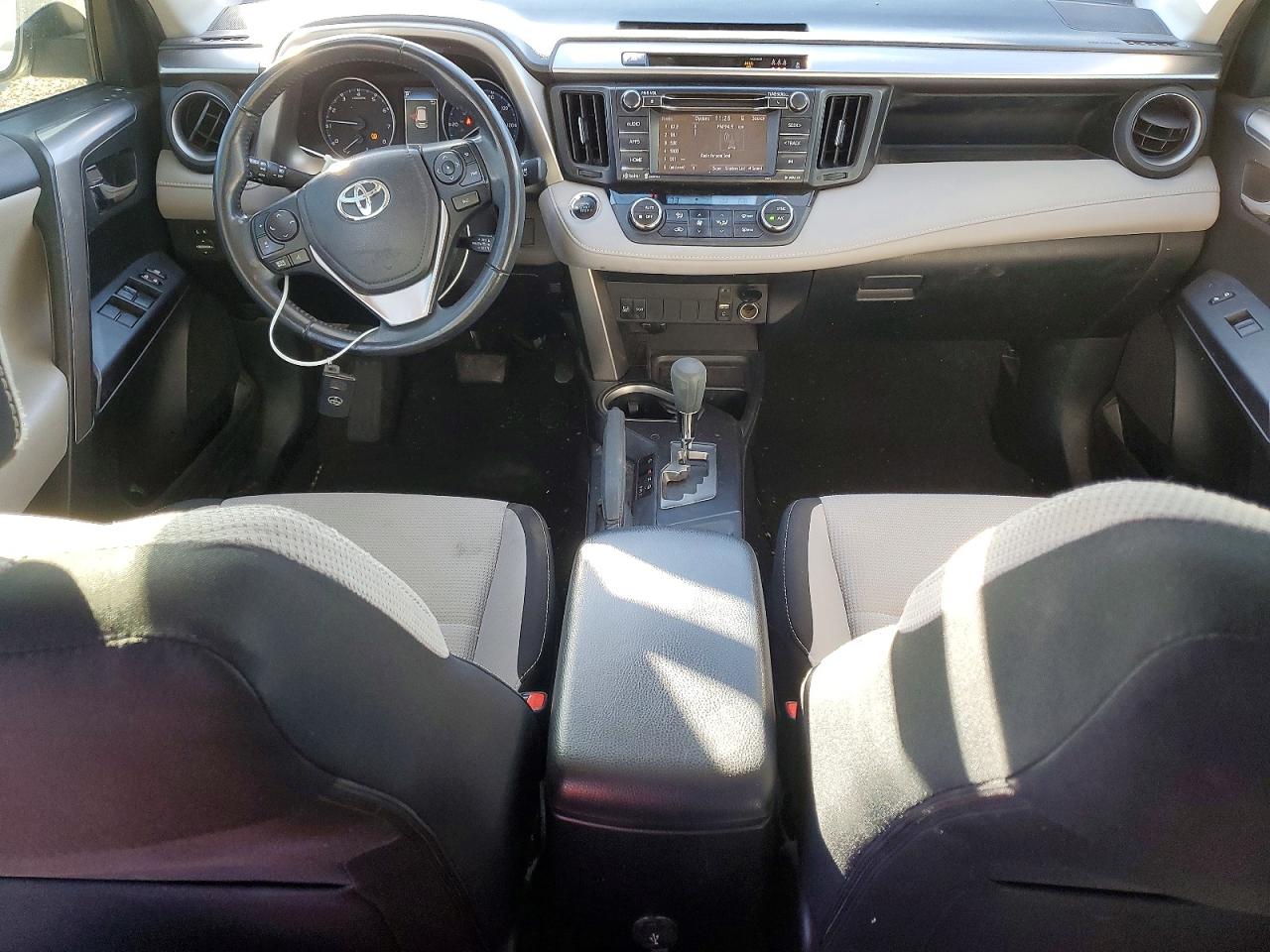 2018 TOYOTA RAV4 ADVENTURE photo 15