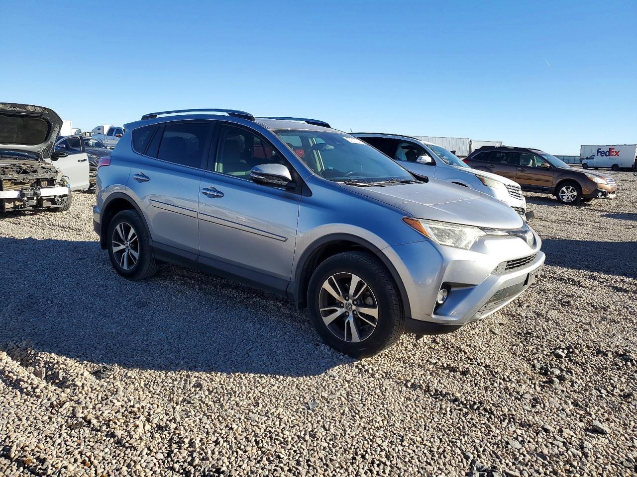 2018 TOYOTA RAV4 ADVENTURE photo 7
