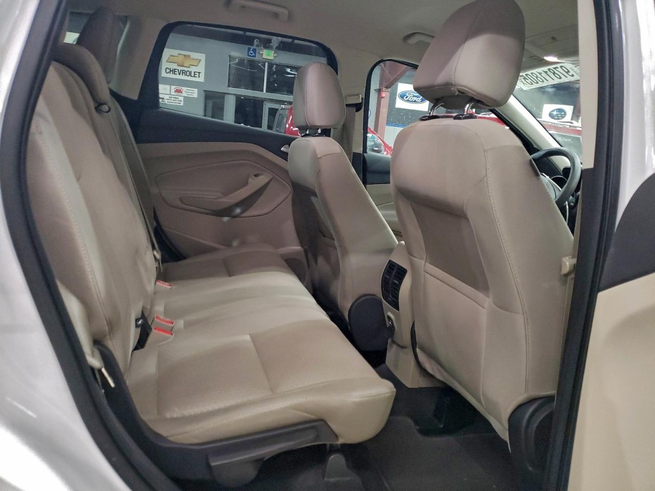 2017 FORD ESCAPE SE photo 11
