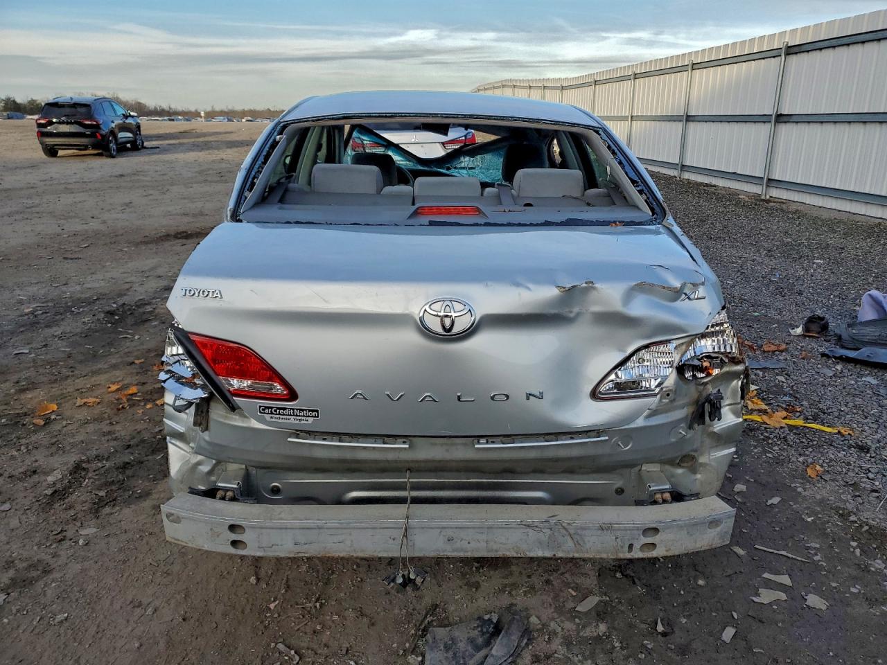 2006 TOYOTA AVALON XL photo 11