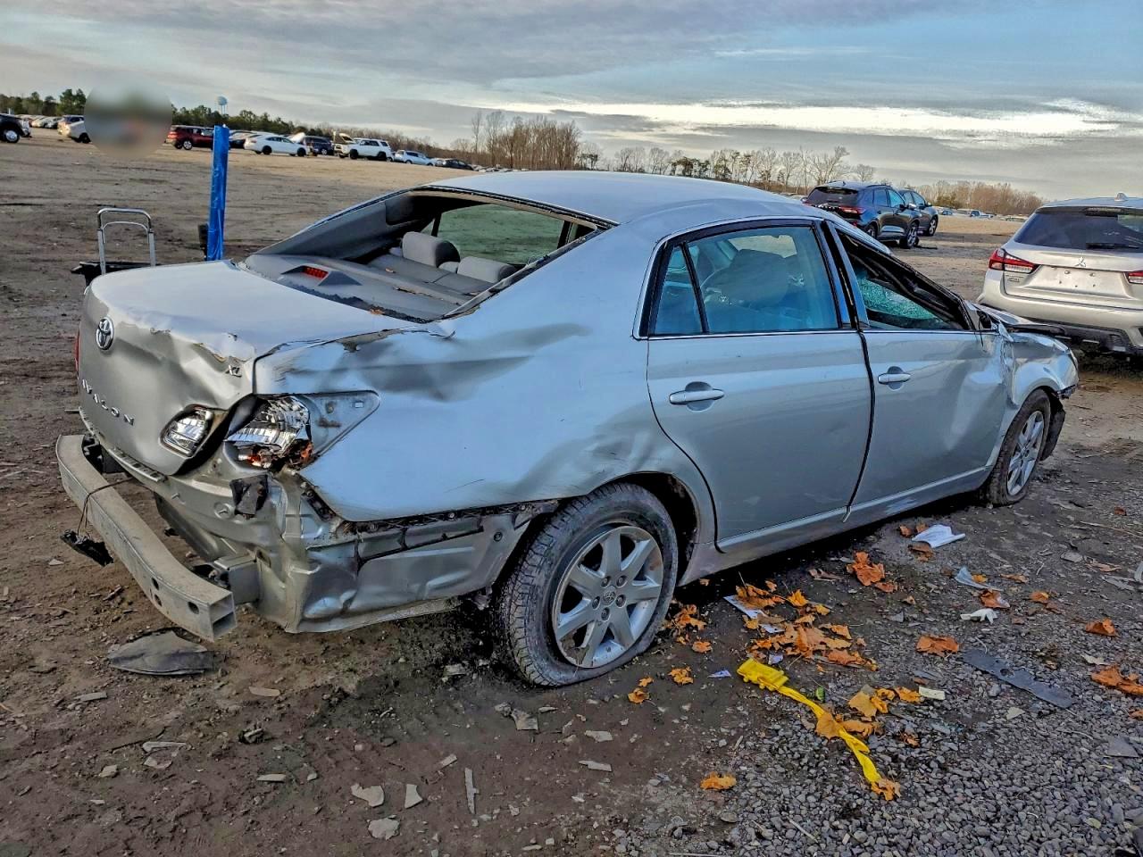 2006 TOYOTA AVALON XL photo 5