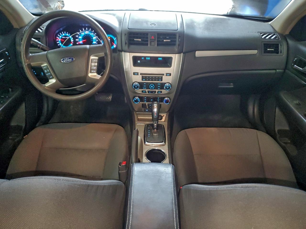 2012 FORD FUSION SE photo 8