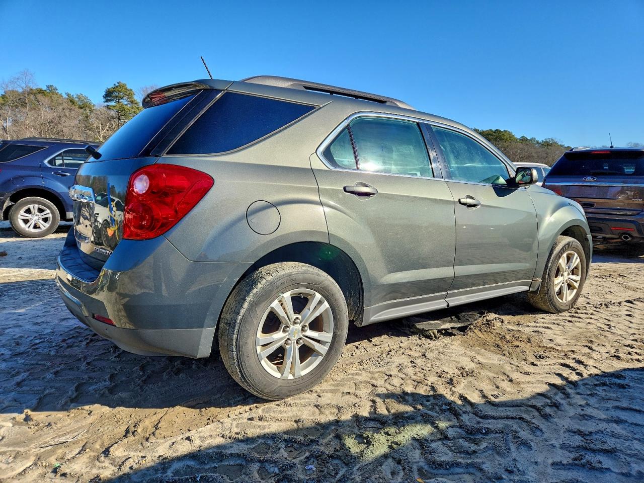 2013 CHEVROLET EQUINOX LT photo 3