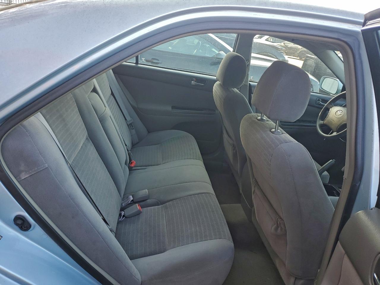 2005 TOYOTA CAMRY LE photo 10