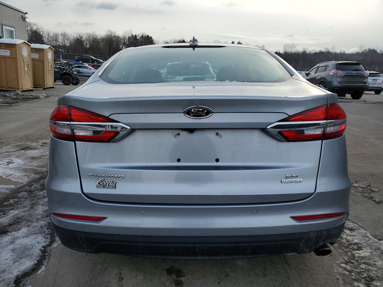 2020 FORD FUSION SE photo 6