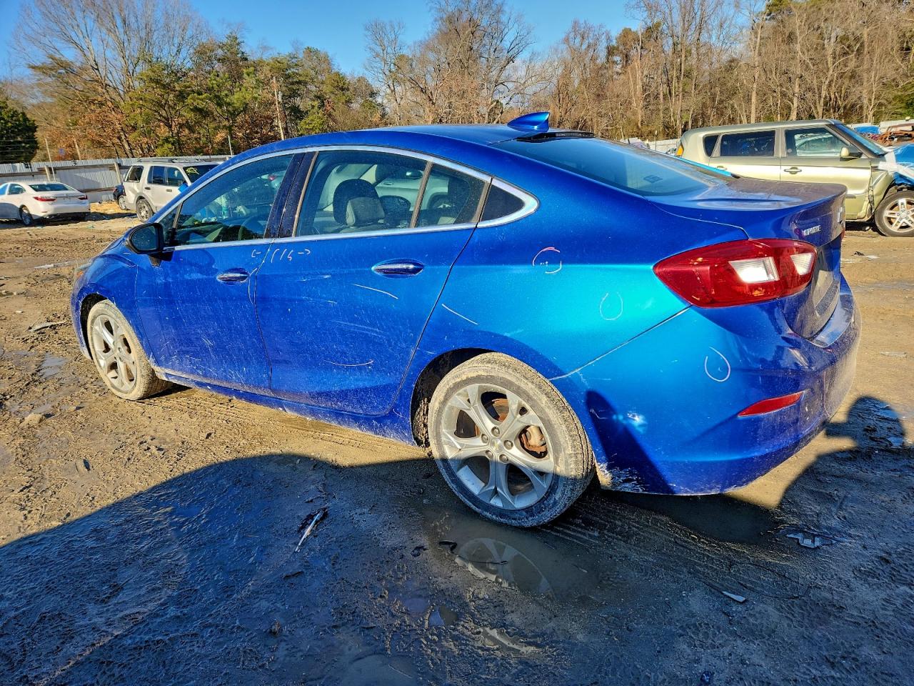 2017 CHEVROLET CRUZE PREMIER photo 2