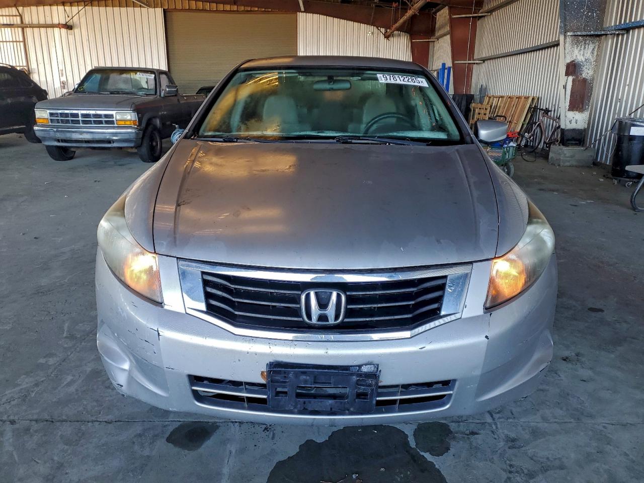 2009 HONDA ACCORD LX photo 5