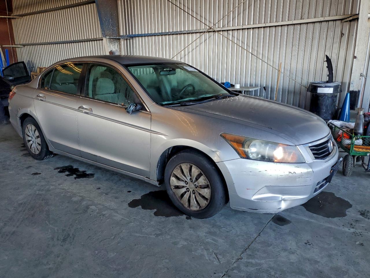 2009 HONDA ACCORD LX photo 4