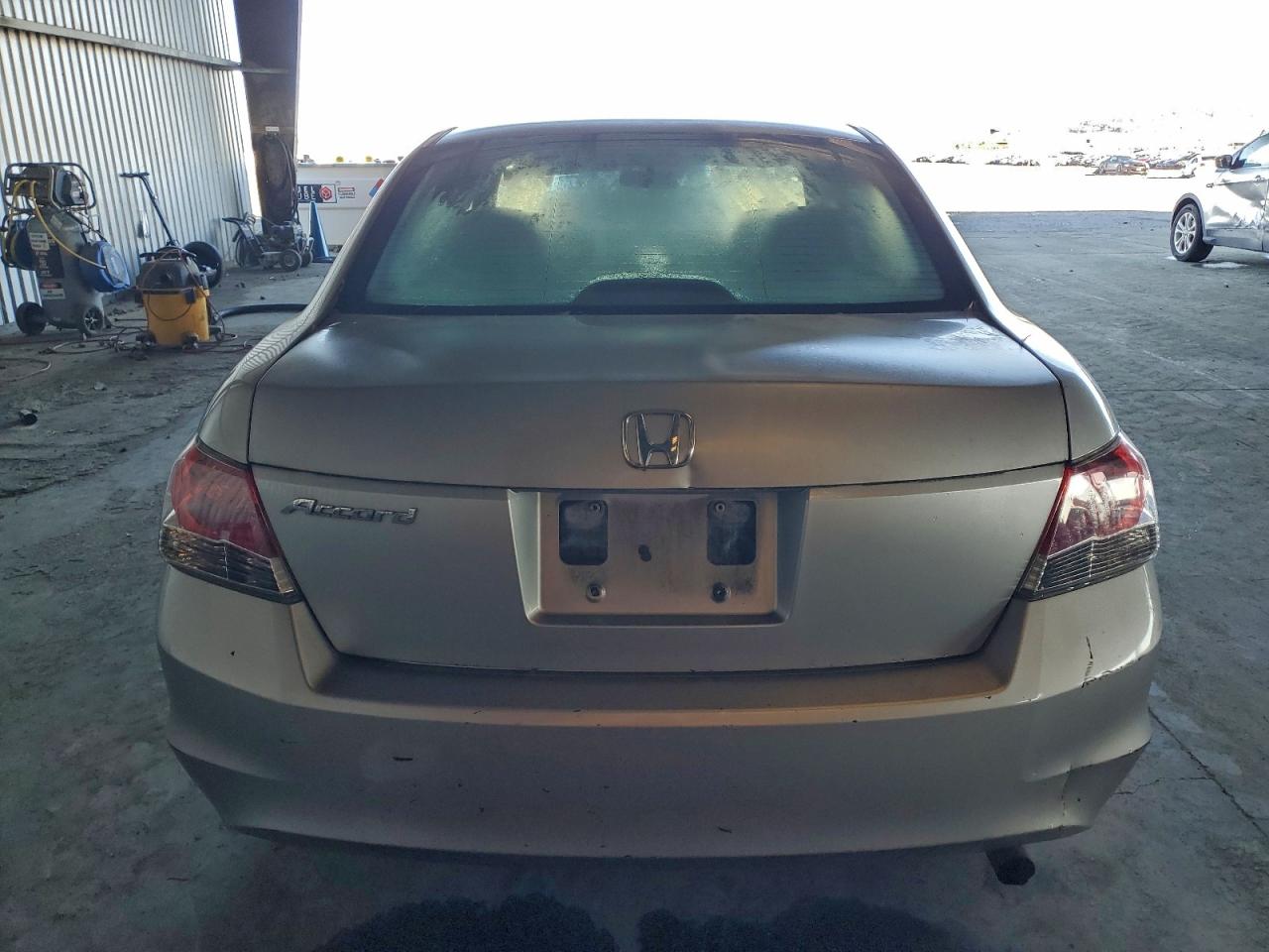 2009 HONDA ACCORD LX photo 6