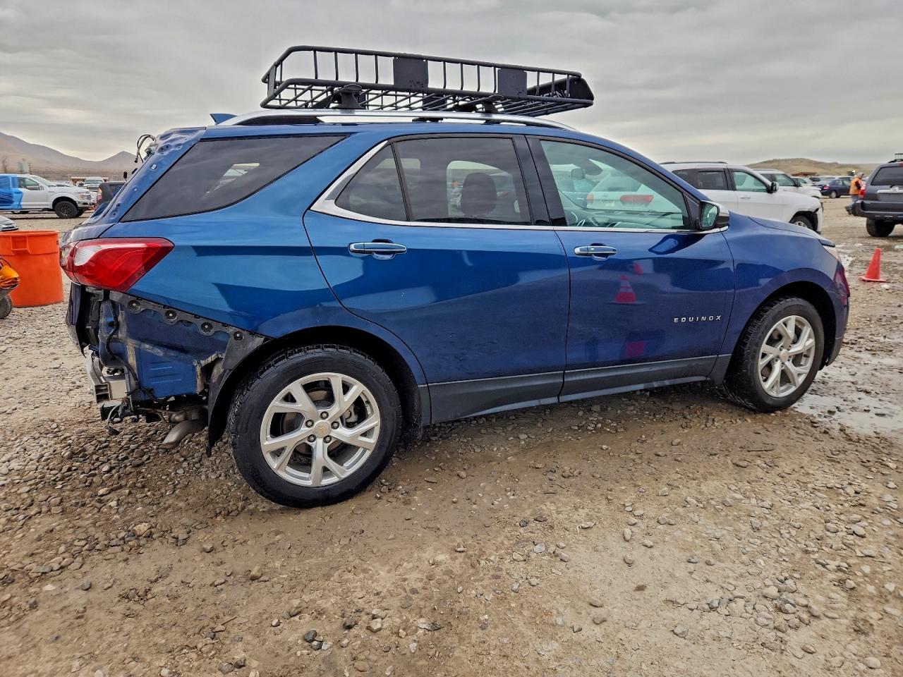 2020 CHEVROLET EQUINOX PREMIER photo 3