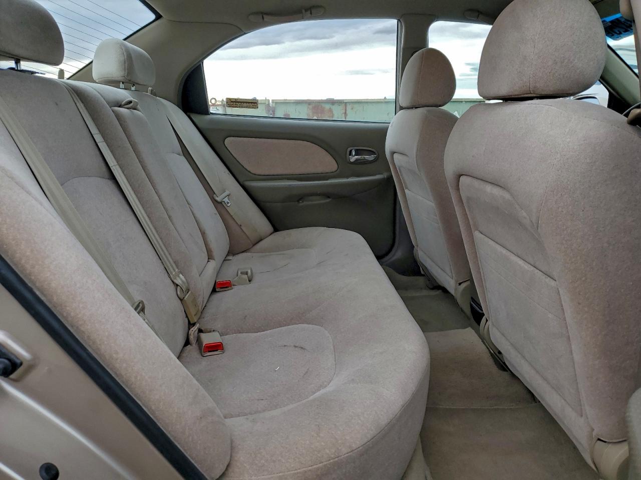 2005 HYUNDAI SONATA GL photo 10