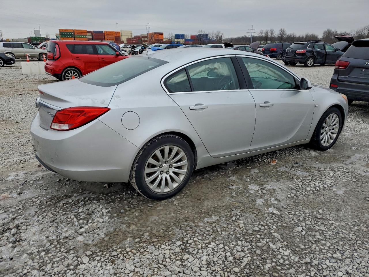 2011 BUICK REGAL CXL photo 3