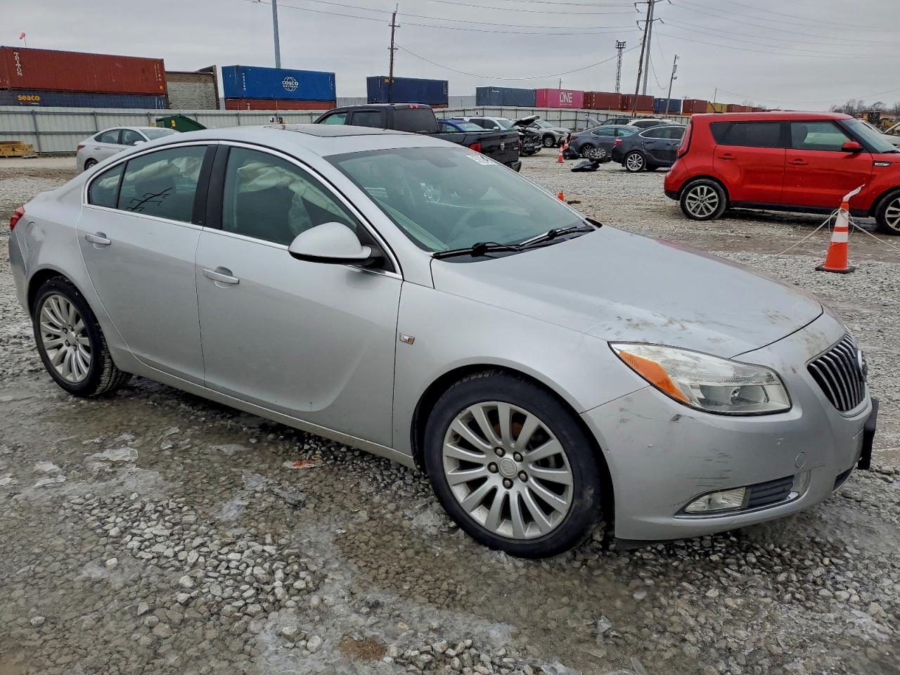 2011 BUICK REGAL CXL photo 4