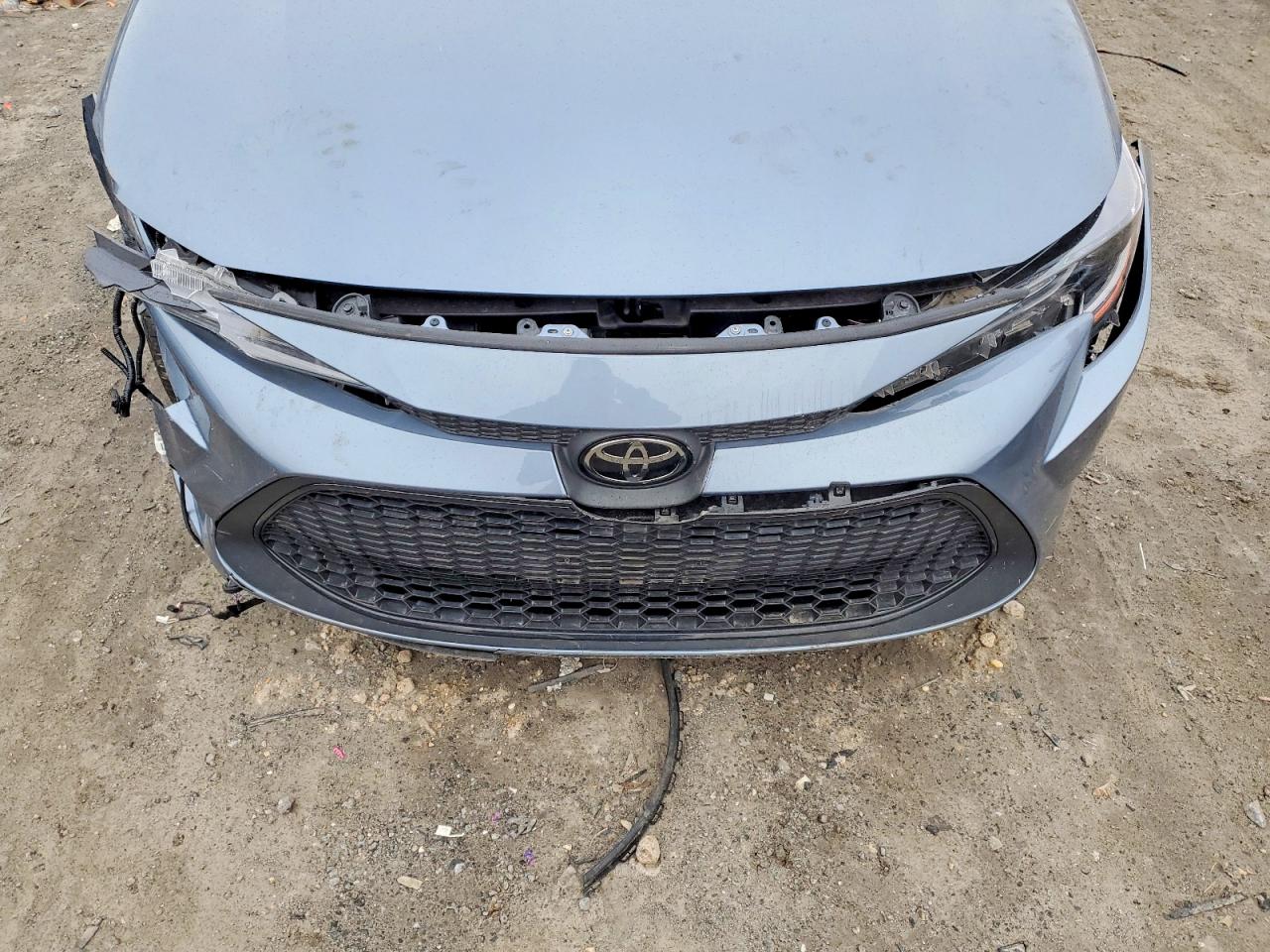 2022 TOYOTA COROLLA LE photo 21