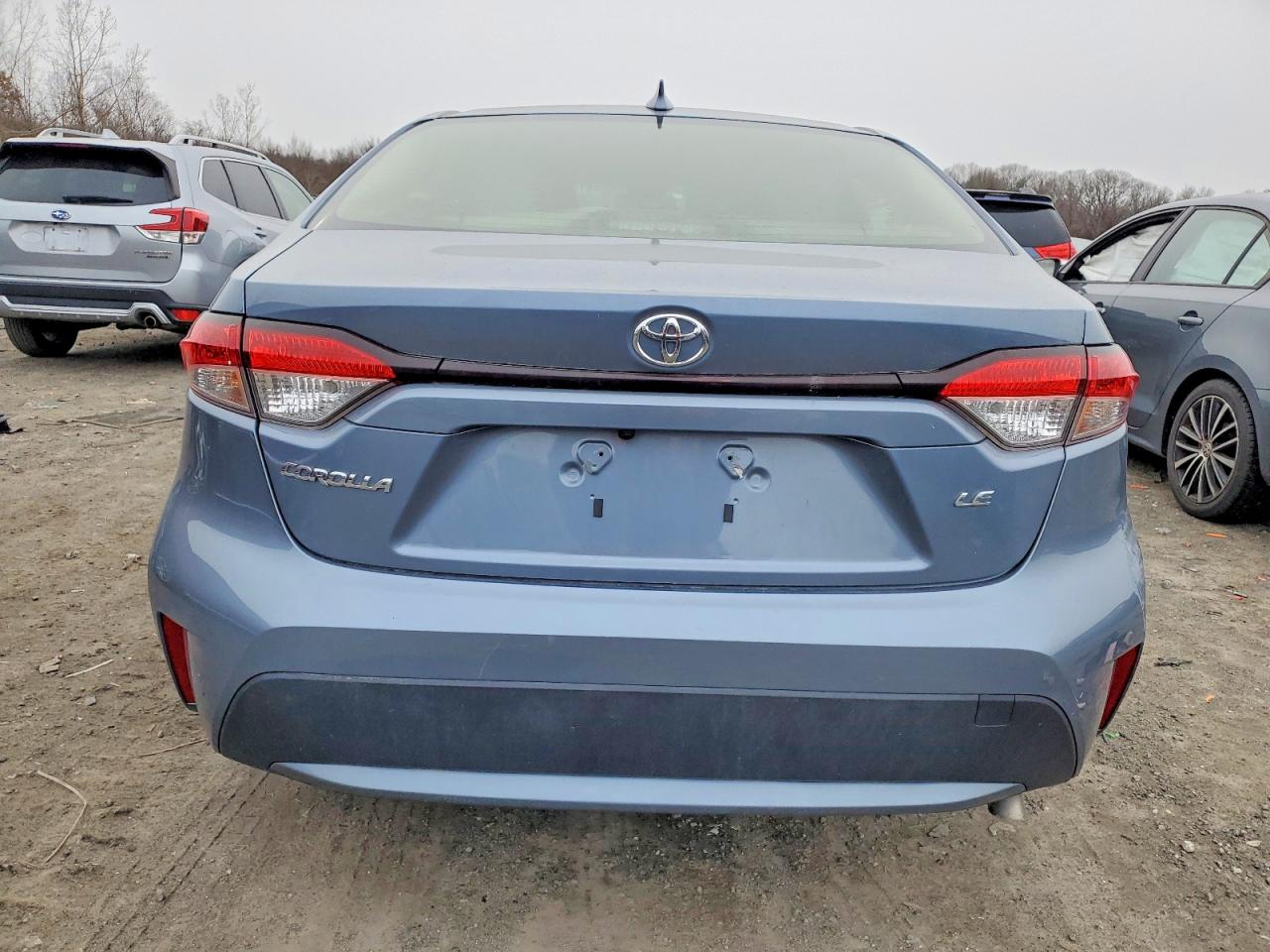 2022 TOYOTA COROLLA LE photo 11