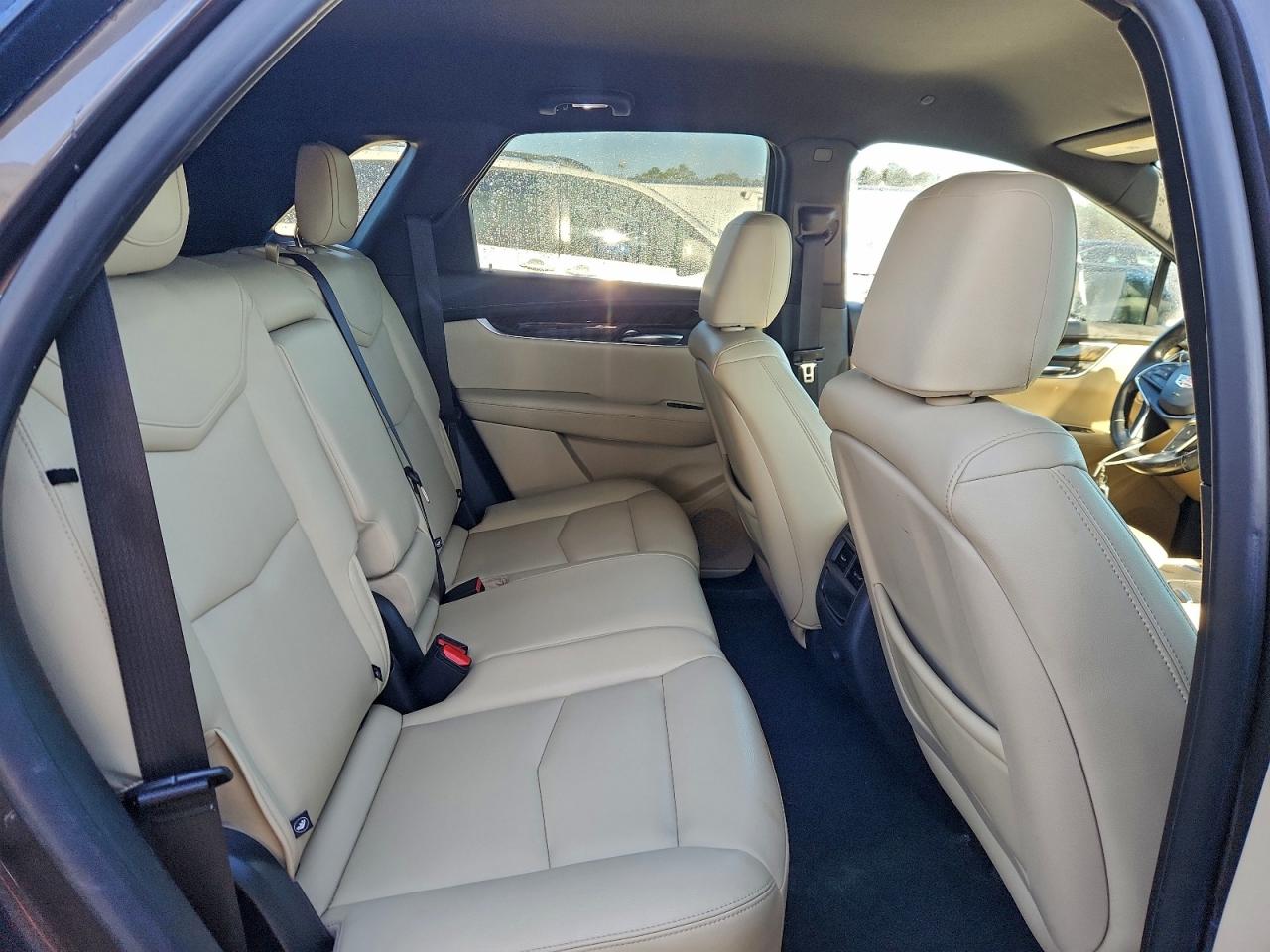 2019 CADILLAC XT5 photo 10