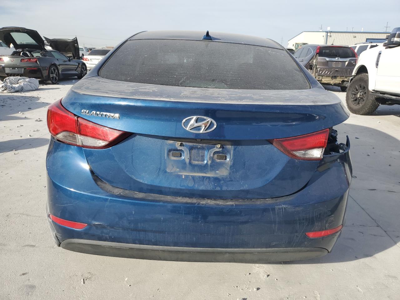 2016 HYUNDAI ELANTRA SE photo 6