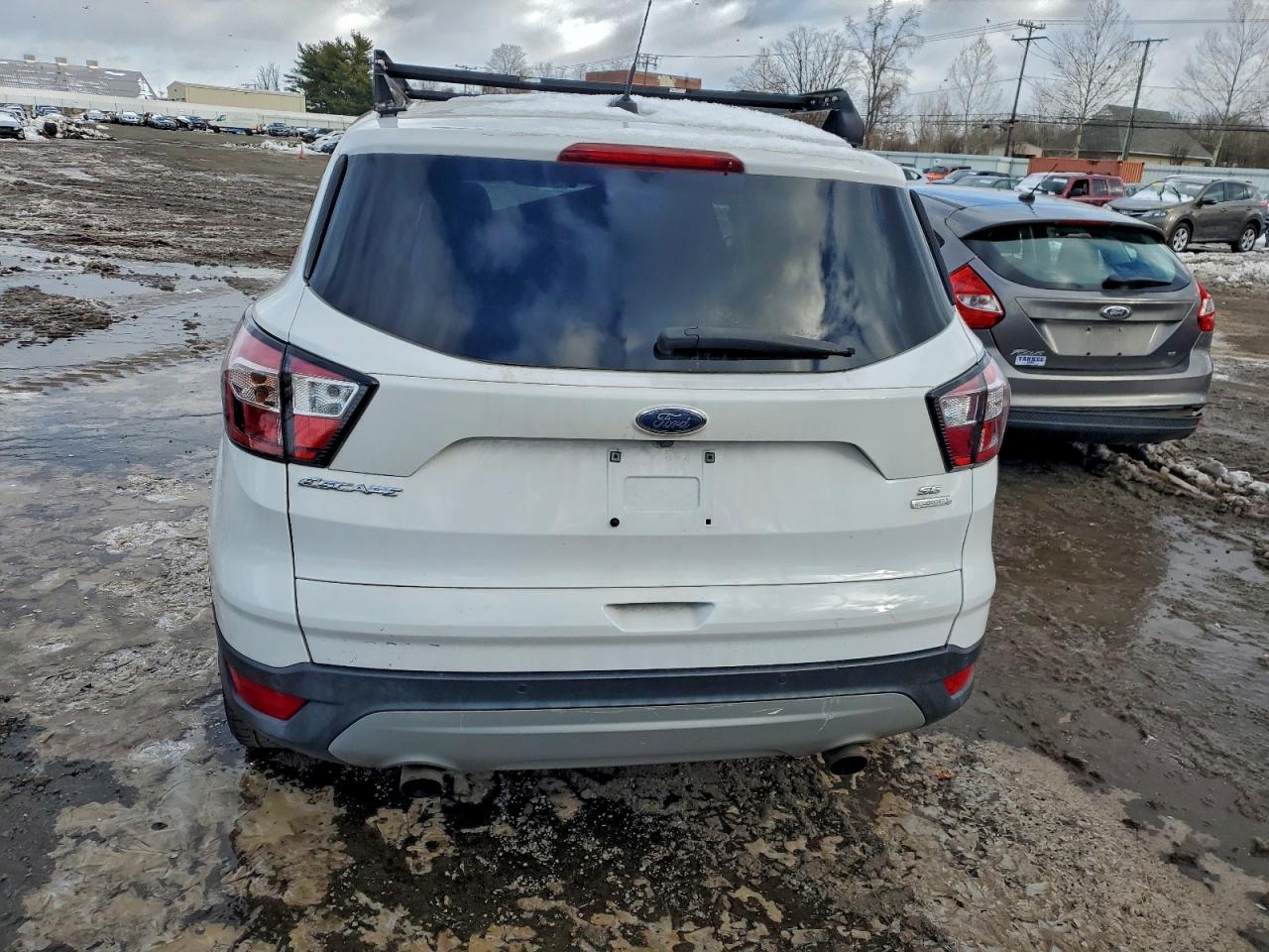 2018 FORD ESCAPE SE photo 6