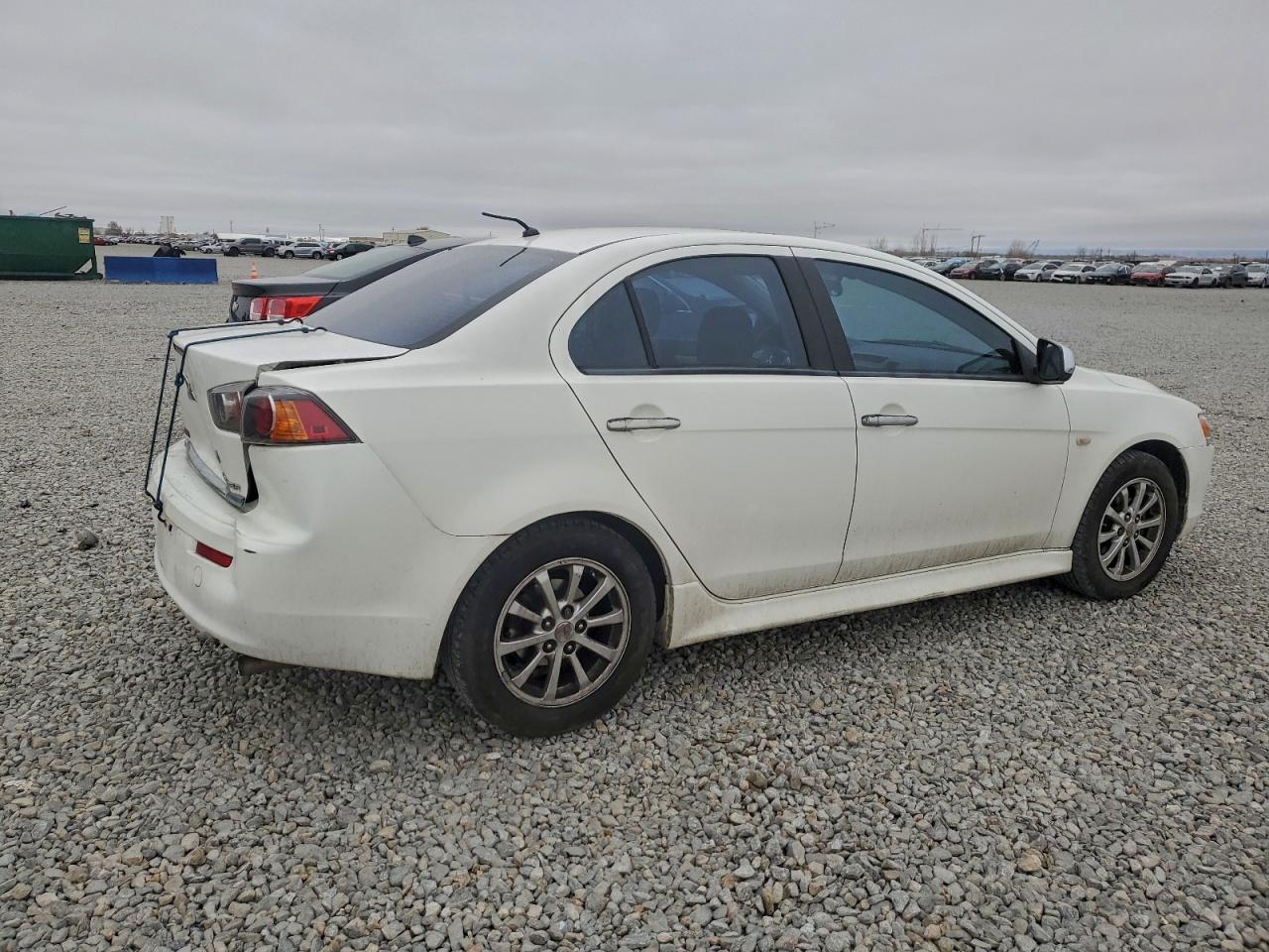 2011 MITSUBISHI LANCER ES/ES SPORT photo 3