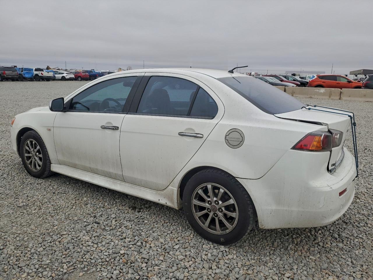 2011 MITSUBISHI LANCER ES/ES SPORT photo 2