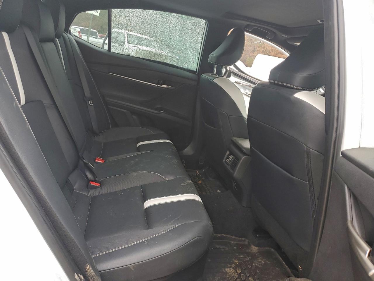2025 TOYOTA CAMRY XSE photo 10