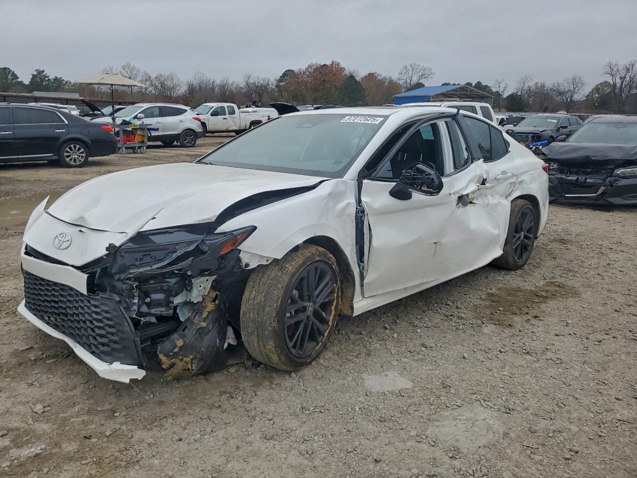2025 TOYOTA CAMRY