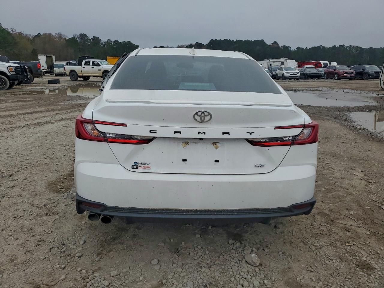 2025 TOYOTA CAMRY XSE photo 6