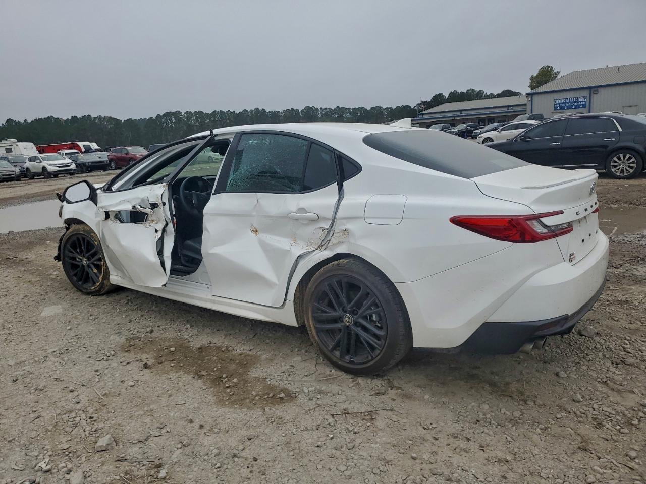 2025 TOYOTA CAMRY XSE photo 2
