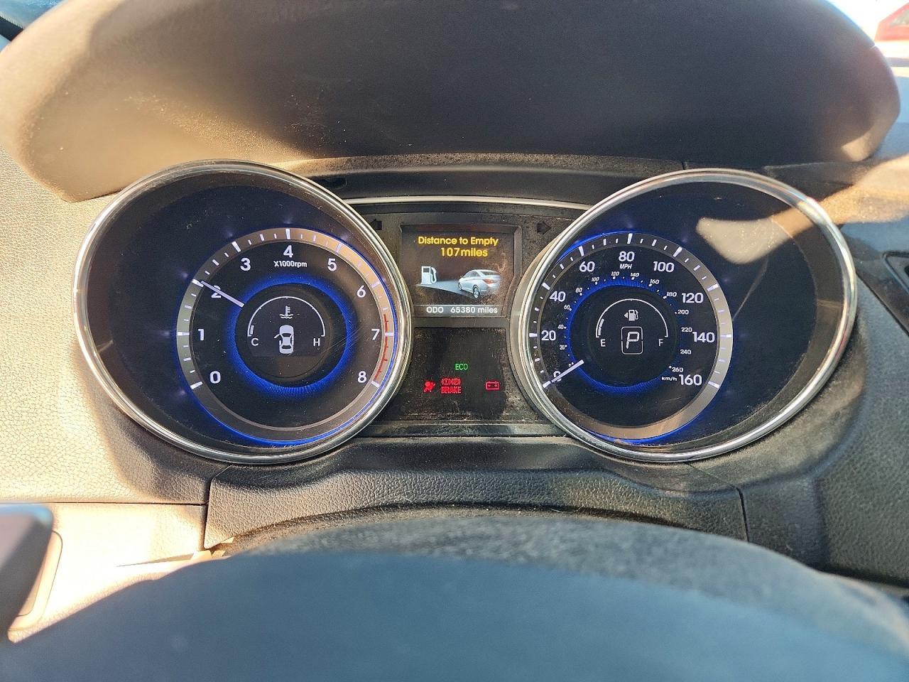 2014 HYUNDAI SONATA SE photo 9