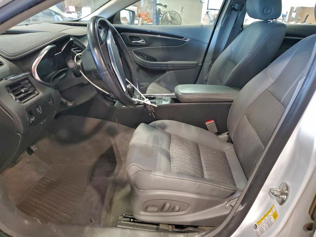 2015 CHEVROLET IMPALA LT photo 7