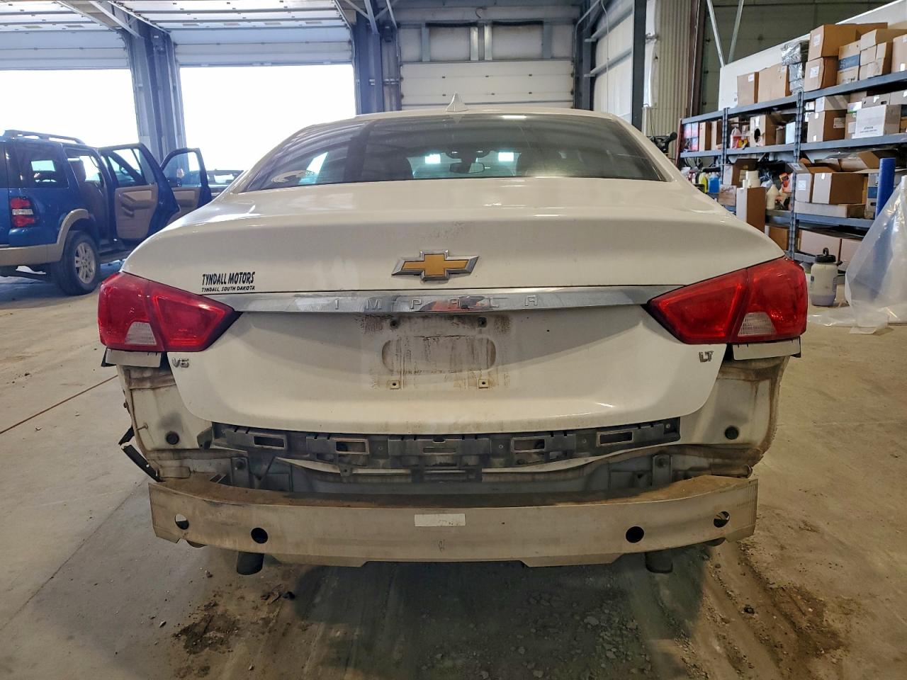 2015 CHEVROLET IMPALA LT photo 6