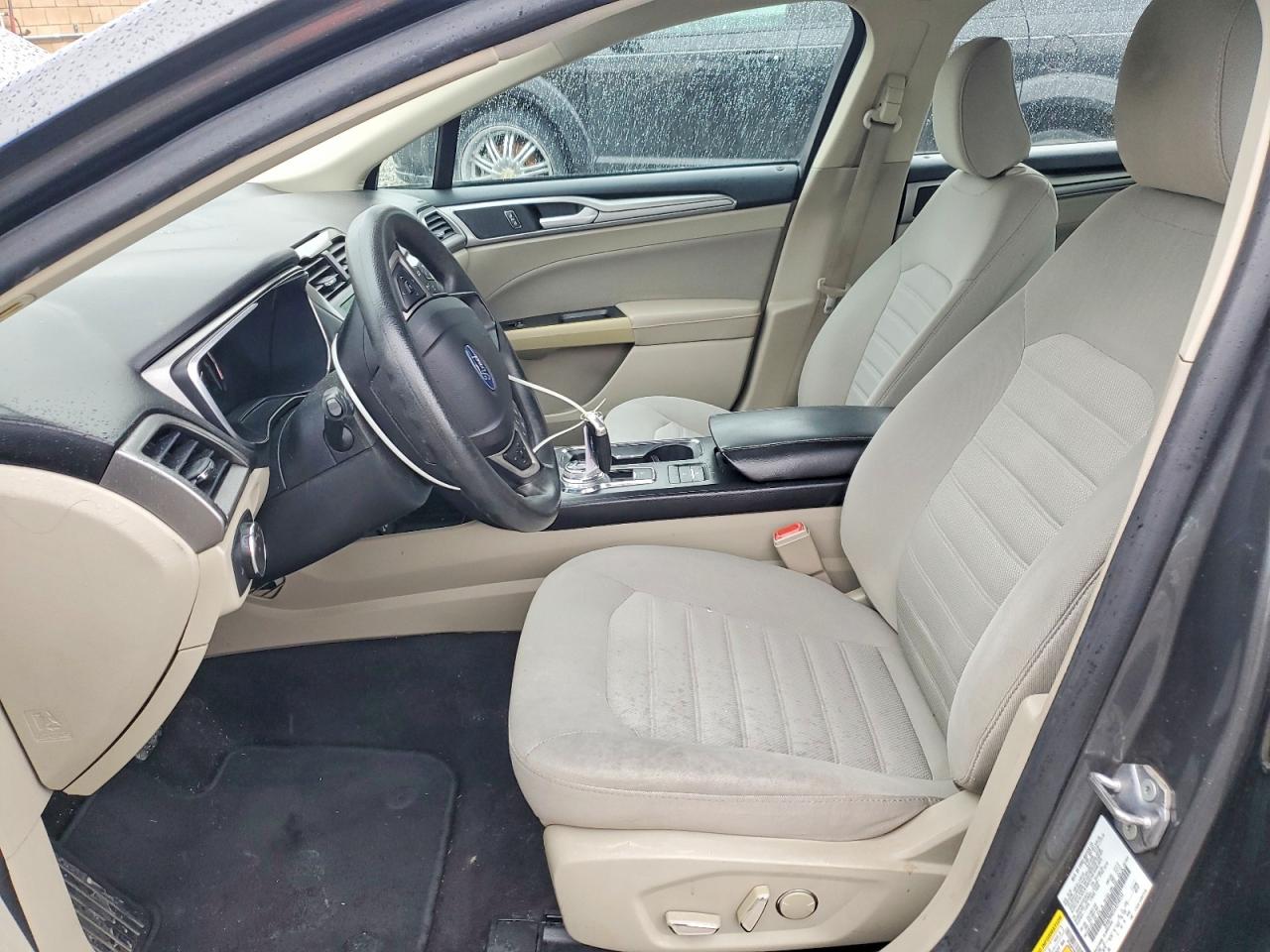 2020 FORD FUSION SE photo 7